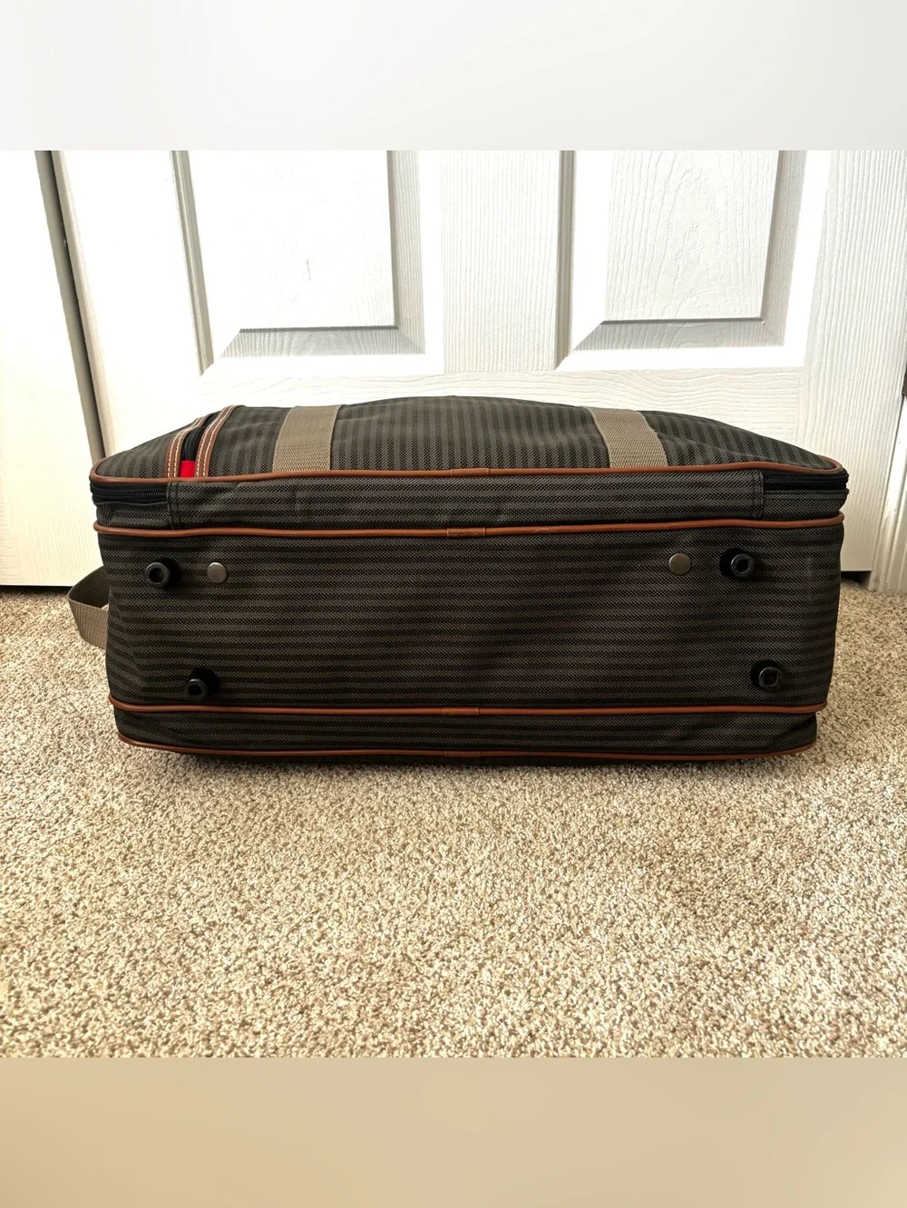 Elegant VTG Ricardo Beverly Hills Carry-on Weekender Travel Bag Gray/Tan